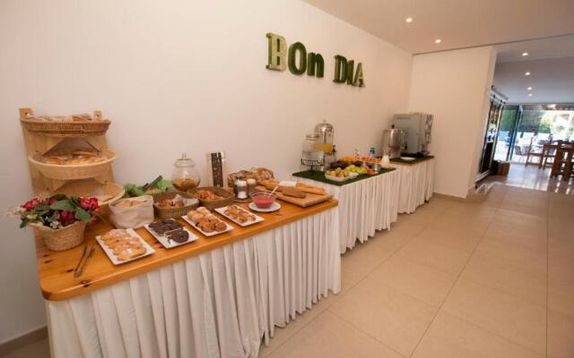 Yola