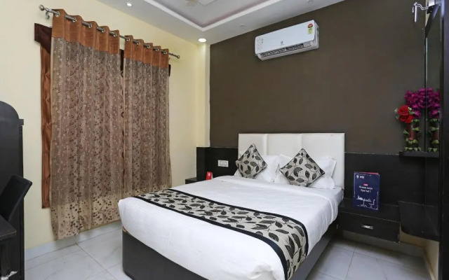 Laxmi Guest House By OYO Rooms