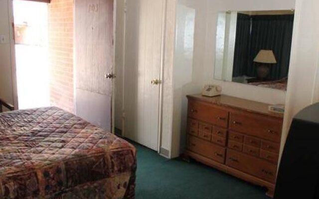 Frontier Motel