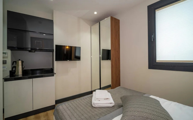 Rusel Park Residence