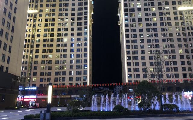 Heqi Hotel