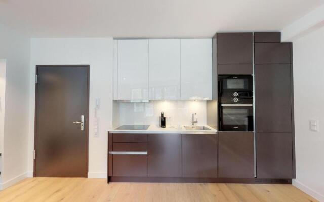 White Pearl Apartment 0.01