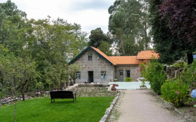 The Grove Houses