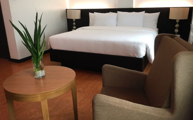Top Star Hotel Oton