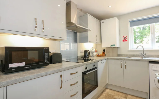 Hadleigh Farm Cottage
