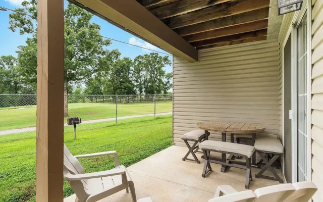 Fallcreek Haven - A Chic Retreat