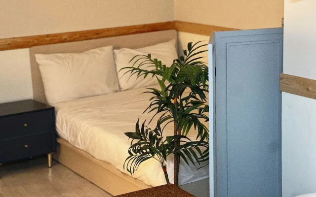 Jnineguesthouse