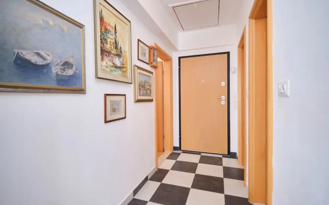 Seaview Apartment Kia by Litto