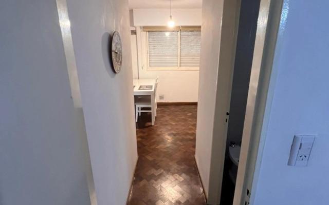 Hermoso departamento céntrico de dos ambientes.