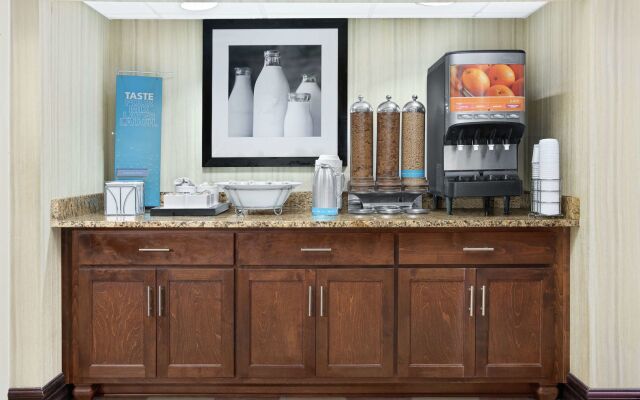 Hampton Inn Commerce