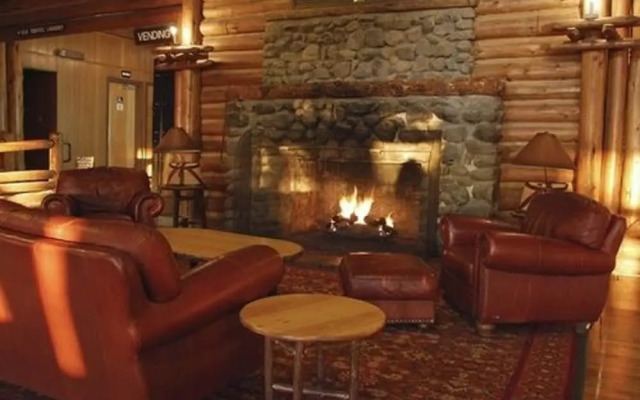 Lake lodge