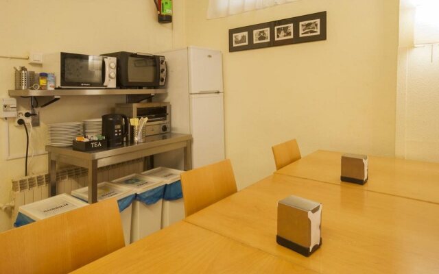 Hostel Studio