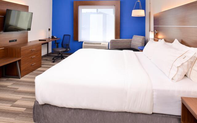 Holiday Inn Express Hotel & Suites Urbana-Champaign, an IHG Hotel