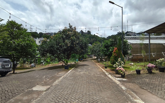 Hotel O House Of Fosil Syariah