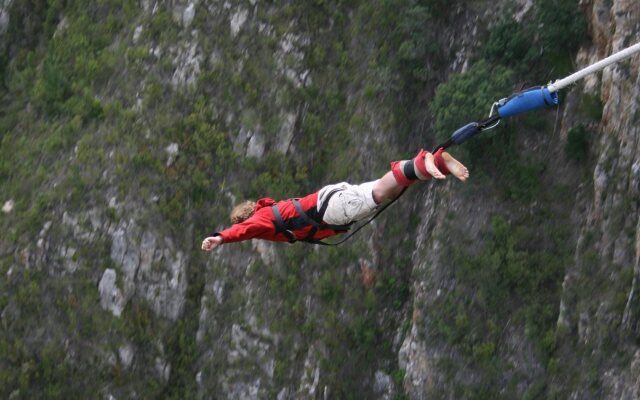 Storms River Guest Lodge