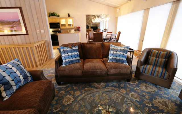 Mammoth West #137 Condo