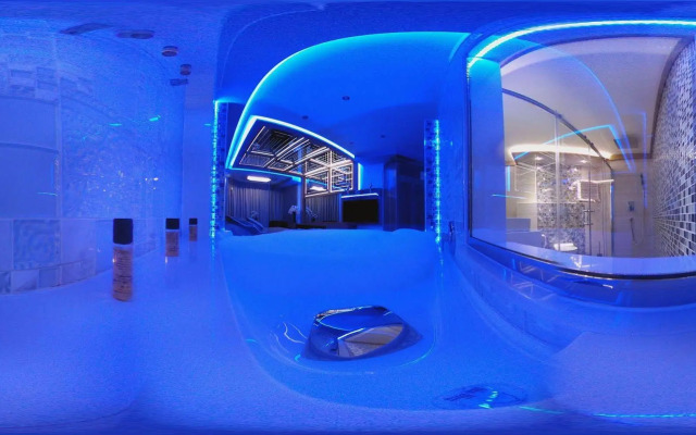 Camelot Hotel