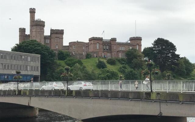 Apartment 306 by the Bridge