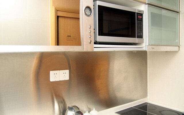 Huifeng International Apartment Hotel