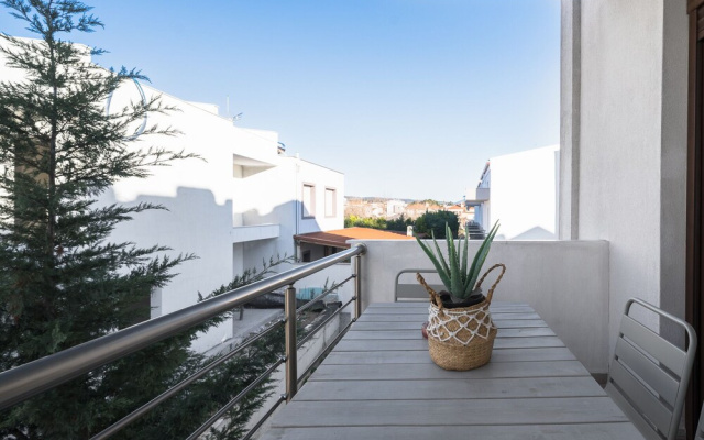 Azur Residences, Nilie Hospitality MGMT
