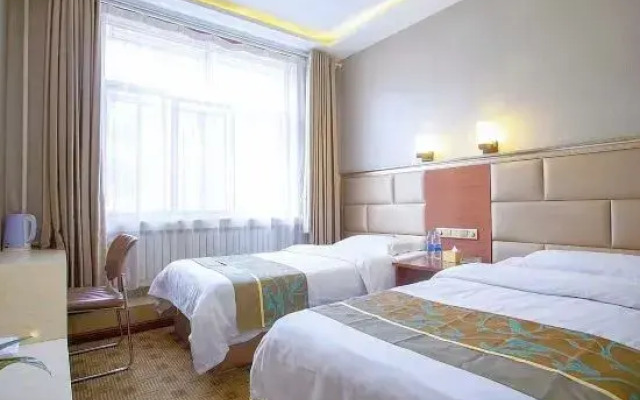 Dingxi Leju Business Hotel (Zhonghua Road)