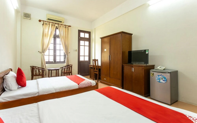 OYO 594 Cua Dai Beach