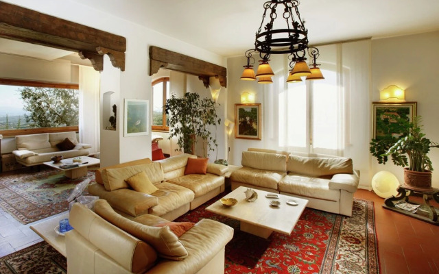 Spacious Villa in Carmignano With Private Swimming Pool