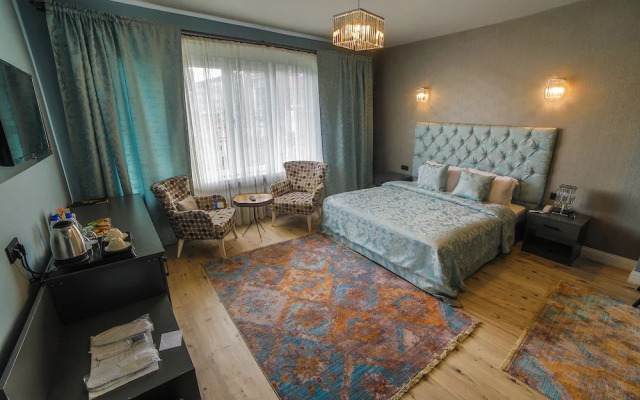 Atos Otel