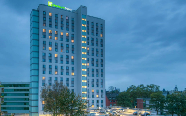Premier Inn Cologne City Sud Hotel