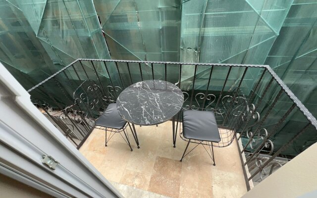 Taksim Nacre 360 Suit