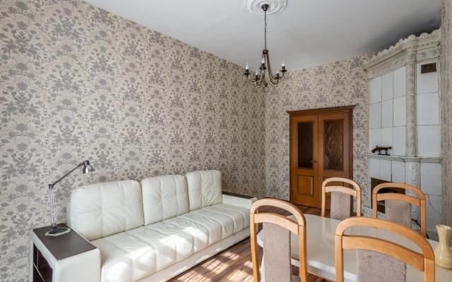 Апартаменты на набережной канала Грибоедова 9