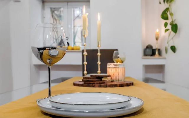 Trevi Fountain Luxury Guesthouse