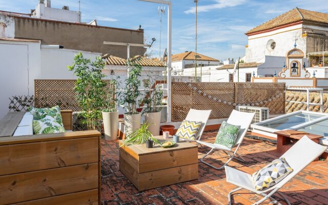 House 4 Bd And Terrace Great Location Puerta Real Sevilla