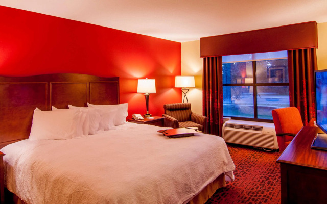 Hampton Inn & Suites Tampa-North