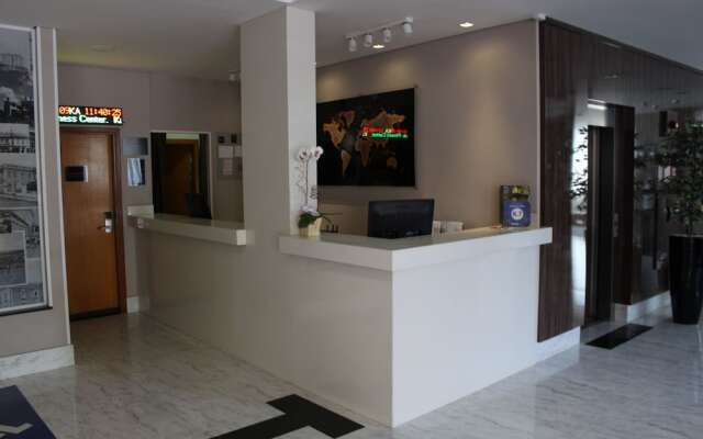 Prado Hotel Business