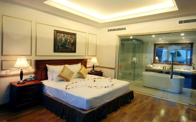 Nha Trang Palace Hotel