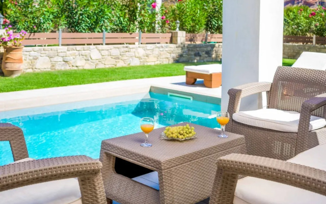 Villa Alexandros