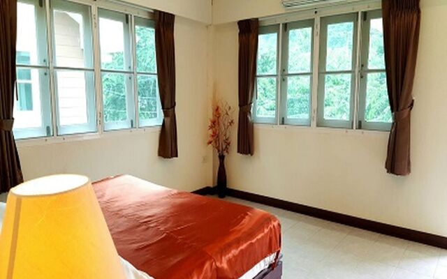 Family Resort Khao Yai (Pet-friendly hotel)