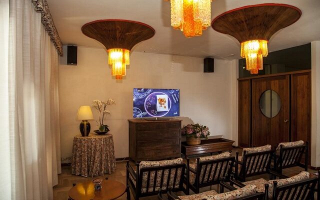 Family Hotel Alexander