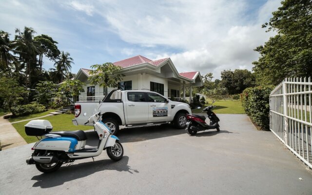 Bohol White House Bed & Breakfast