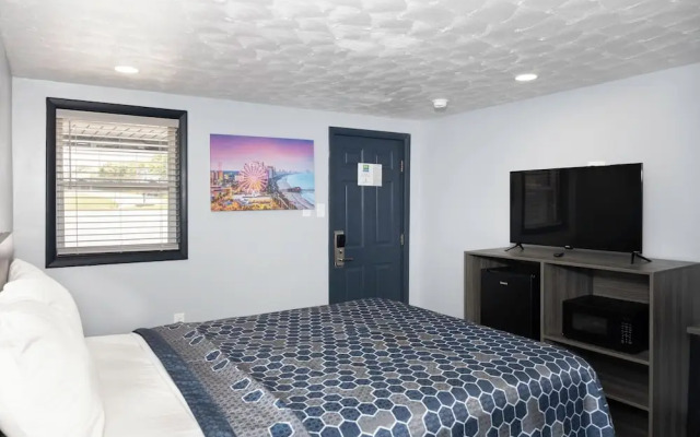 Hillsboro Inn & Suites