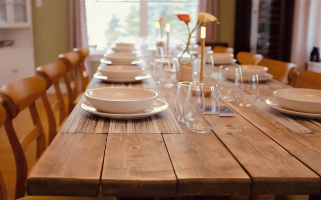 The Bread & Cheese Country Inn