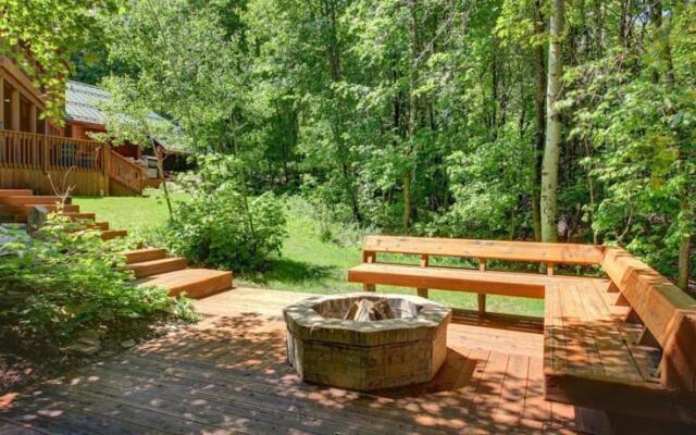 Fox Hollow by Stewart Mountain Lodging