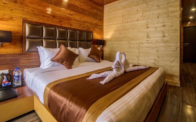 Silver Star Boutique Hotel by Sumi Yashshree