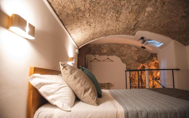 Aurora Medieval House