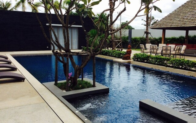 Anchan Lagoon Serenity Villa