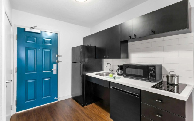 Sonesta Simply Suites Austin South