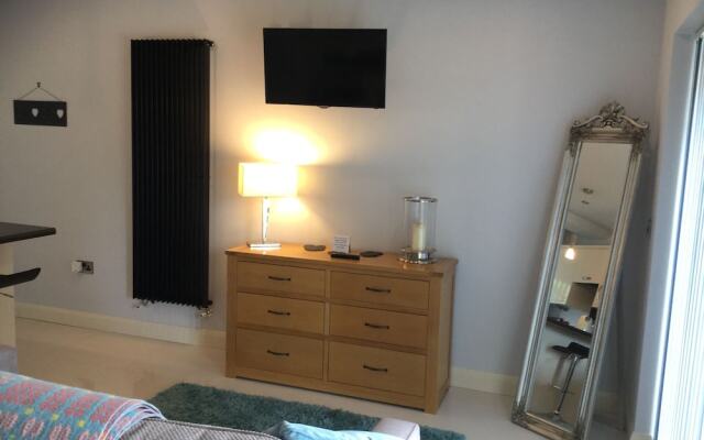Plas Y Dderwen Bed and Breakfast