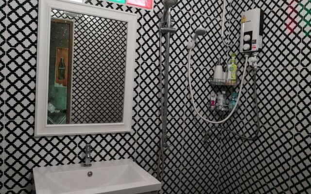 Baan Raiplaysoi Homestay