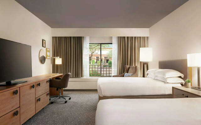 Hilton Scottsdale Resort & Villas